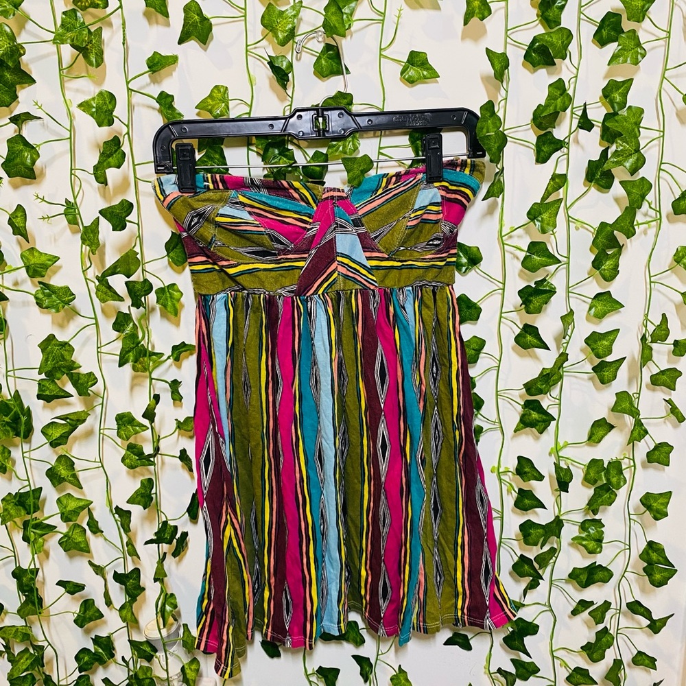 Strapless colorful flowy dress